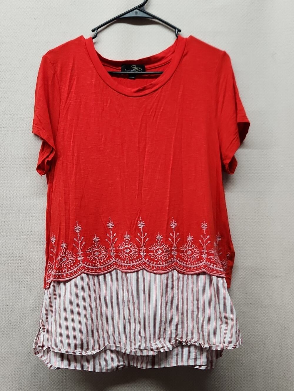Suzanne Betro Red Short-Sleeve Layered Embroidered Top